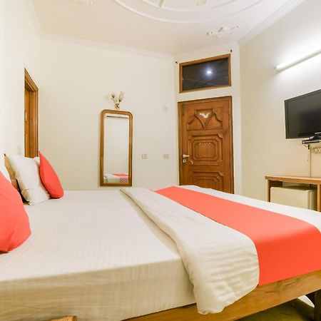 Super Hotel O Blue Sapphire Delhi นิวเดลี ภายนอก รูปภาพ
