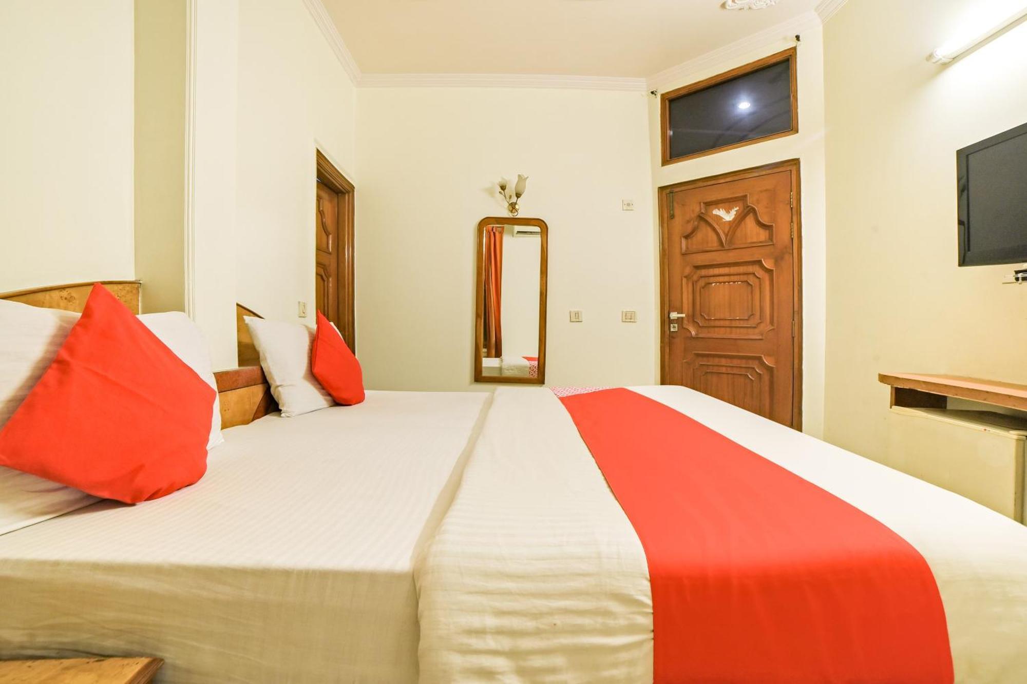 Super Hotel O Blue Sapphire Delhi นิวเดลี ภายนอก รูปภาพ