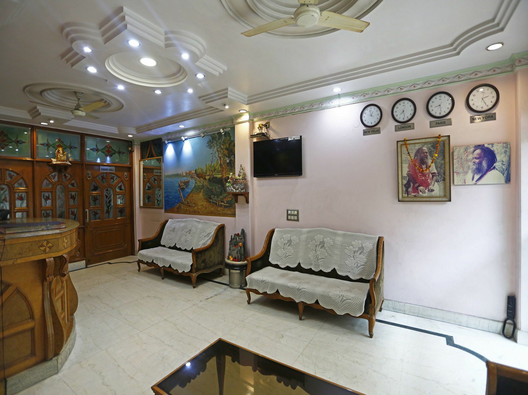 Super Hotel O Blue Sapphire Delhi นิวเดลี ภายนอก รูปภาพ